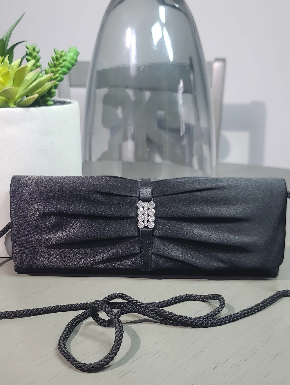 Elegant Black Stain Evening Clutch with Rhinestone Accent